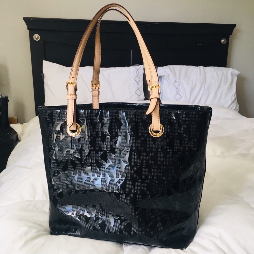 🖤Michael Kors Tote🖤